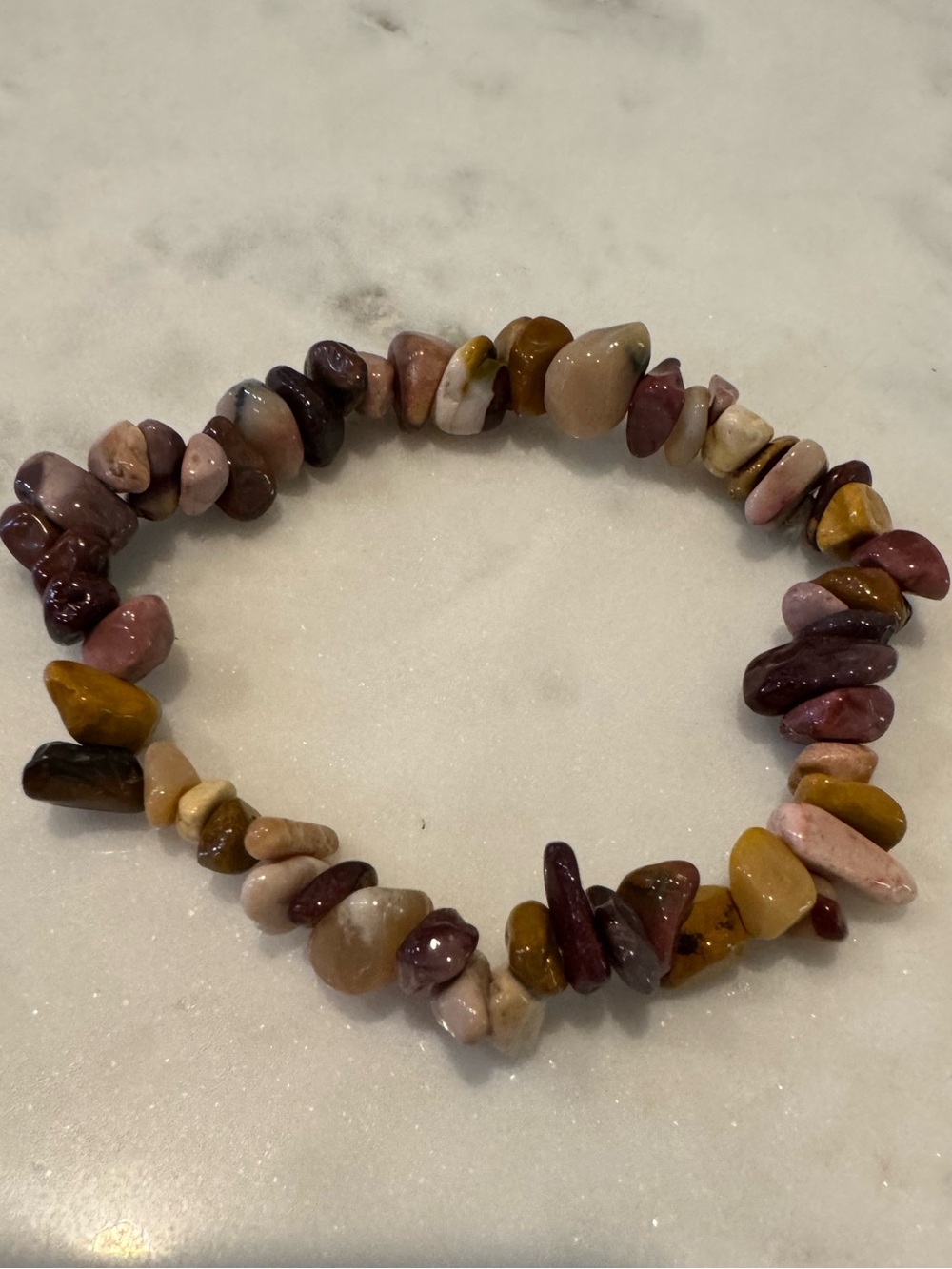 Alashan Agate Chip Bead Stretchy Bracelet